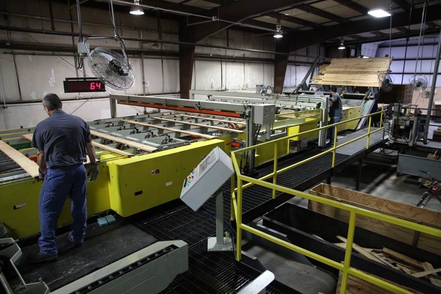 Lico Machinery DEL Series optimized ripping systems, operator station